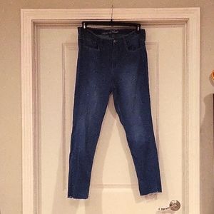 Universal Thread Jeans-Skinny-Straight leg-Size 14